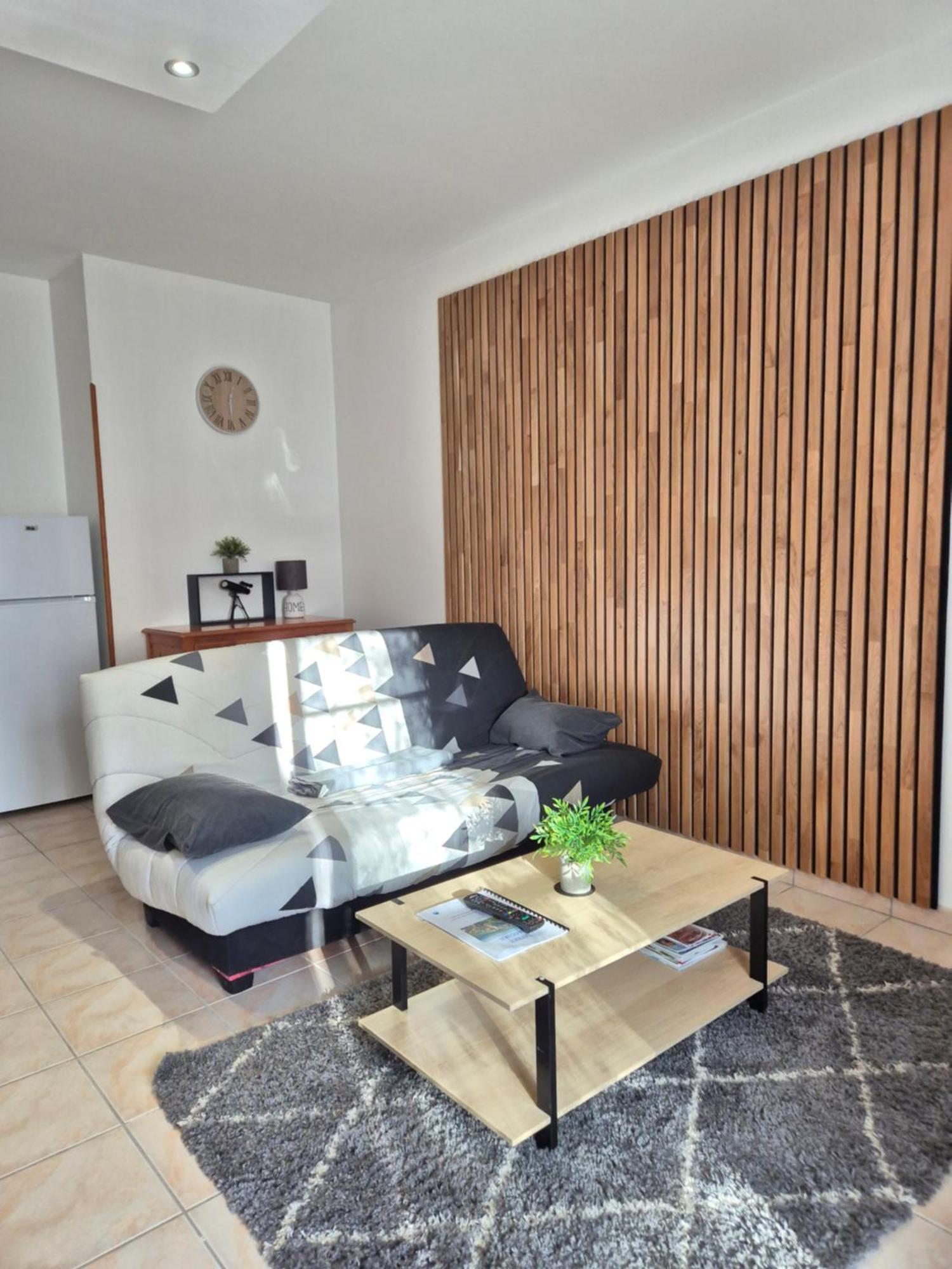 Gite De La Tride B Avec Terrasse Proche Du Centre Lectoure Exteriör bild